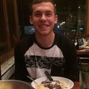 Meet your Posher, Avery